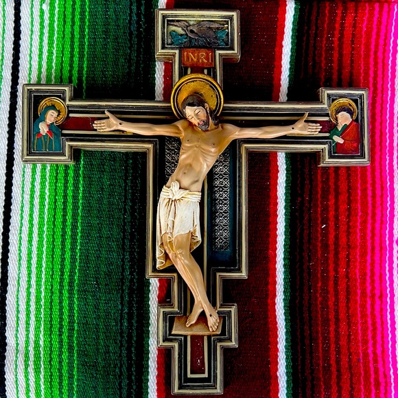 Crucifix - Picture 1 of 3